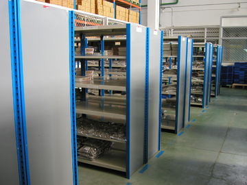 scaffale di bassa potenza laminato a freddo dello scaffale boltless d'acciaio con il pannello laterale, sistema di spacy