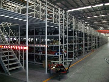 Scaffalatura a uso medio del mezzanino e scaffalatura livellata dei sistemi di racking multi