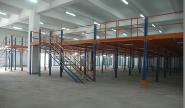 Piattaforma d'acciaio industriale a uso medio del pavimento di mezzanino di stoccaggio per elettronico